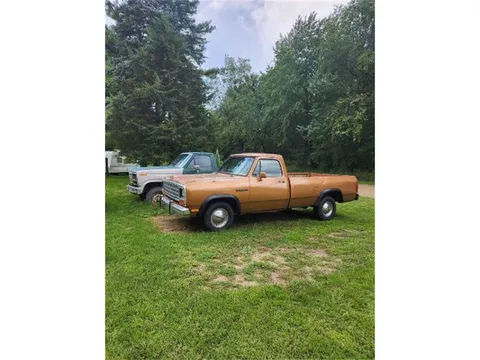 1985 Dodge D150