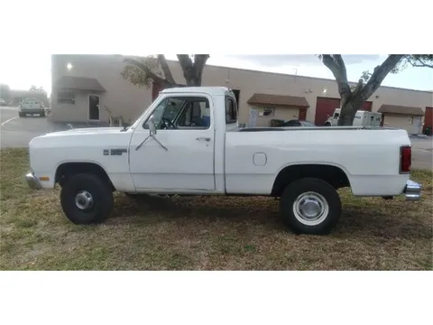 1985 Dodge D150