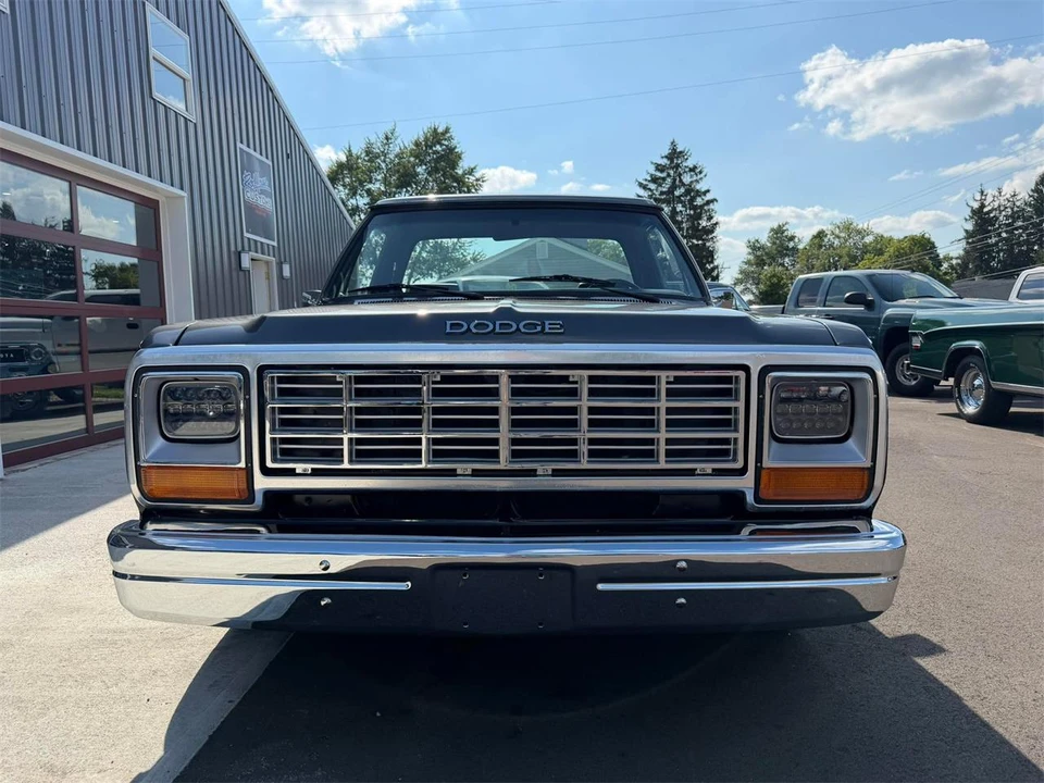 1985 Dodge D Series - Image 2 of 31