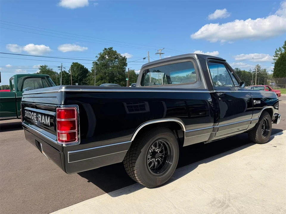1985 Dodge D Series - Image 3 of 31