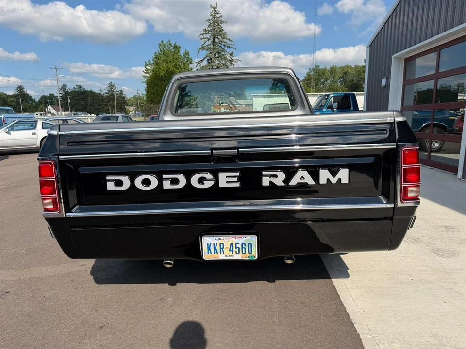 1985 Dodge D Series - Image 13 of 31