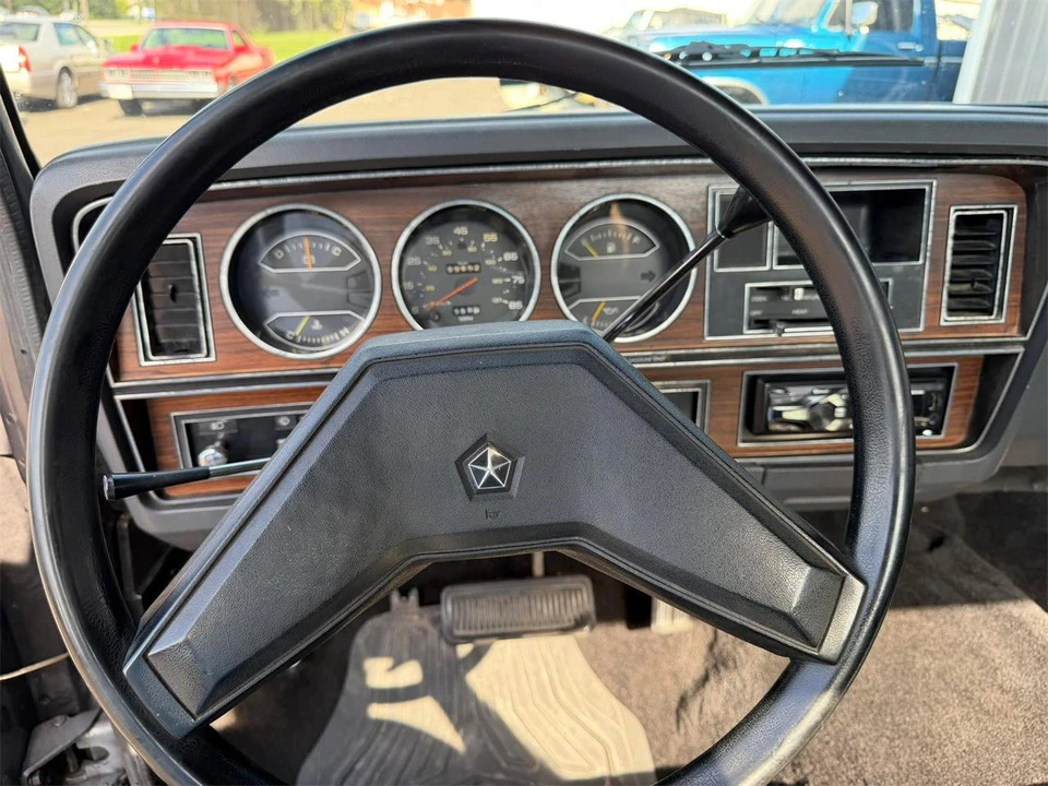 1985 Dodge D Series - Image 31 of 31