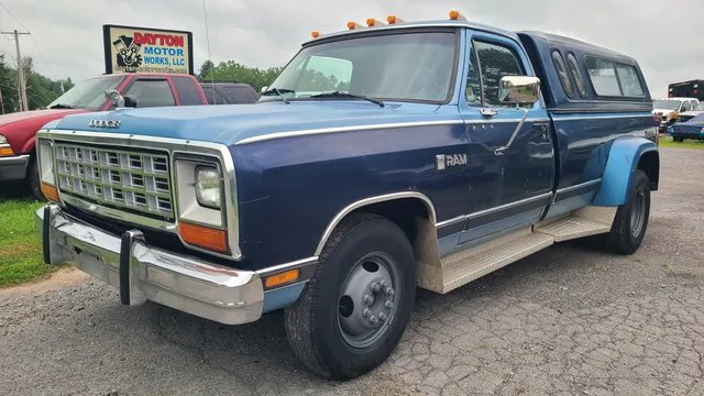 1985 Dodge D350 1 Ton