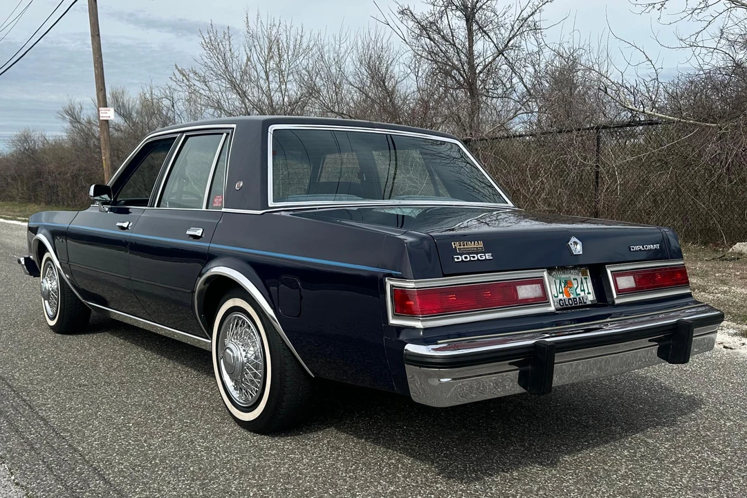 1985 Dodge Diplomat - Image 4 of 31