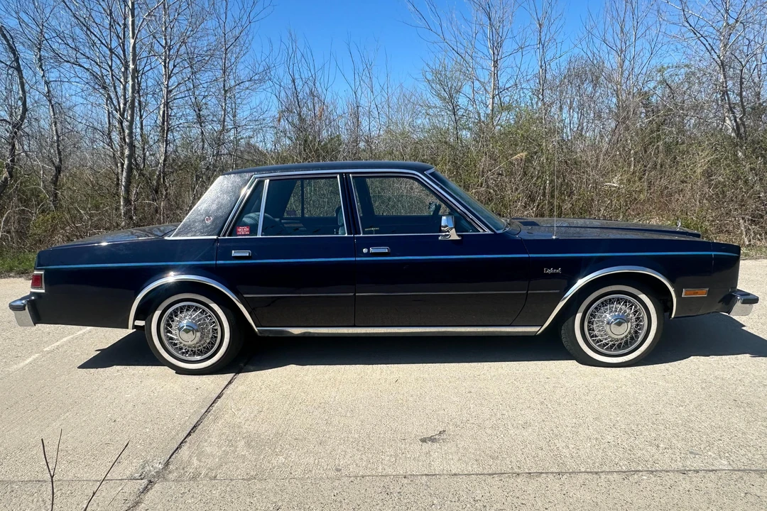 1985 Dodge Diplomat - Image 3 of 31