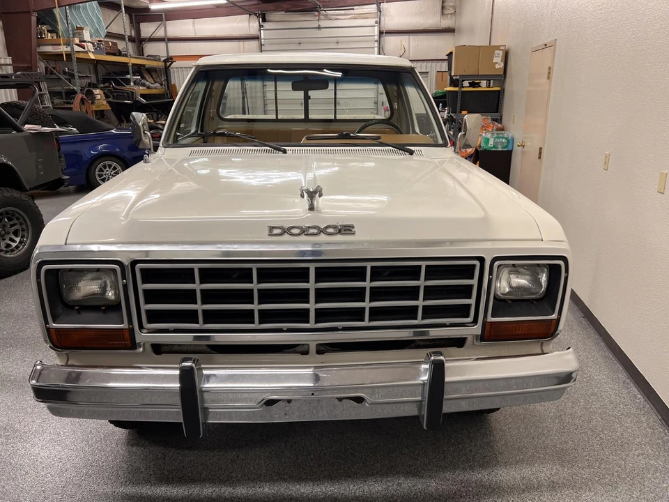 1985 Dodge Ram 1st Gen - Image 29 of 31