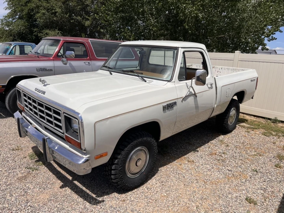 1985 Dodge Ram 1st Gen - Image 25 of 31