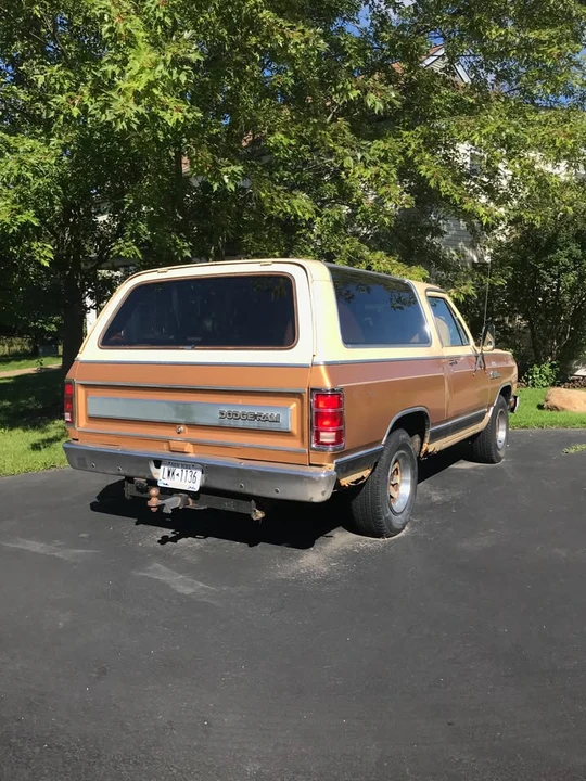 1985 Dodge Ramcharger - Image 2 of 18