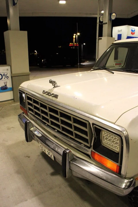 1985 Dodge Ramcharger - Image 3 of 10