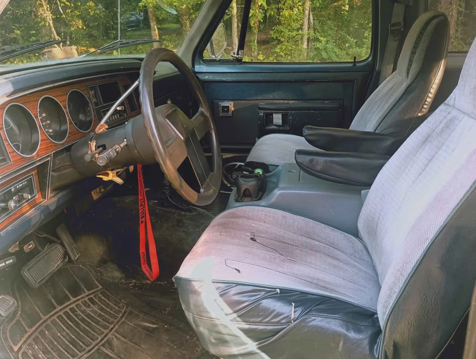 1985 Dodge Ramcharger - Image 8 of 10