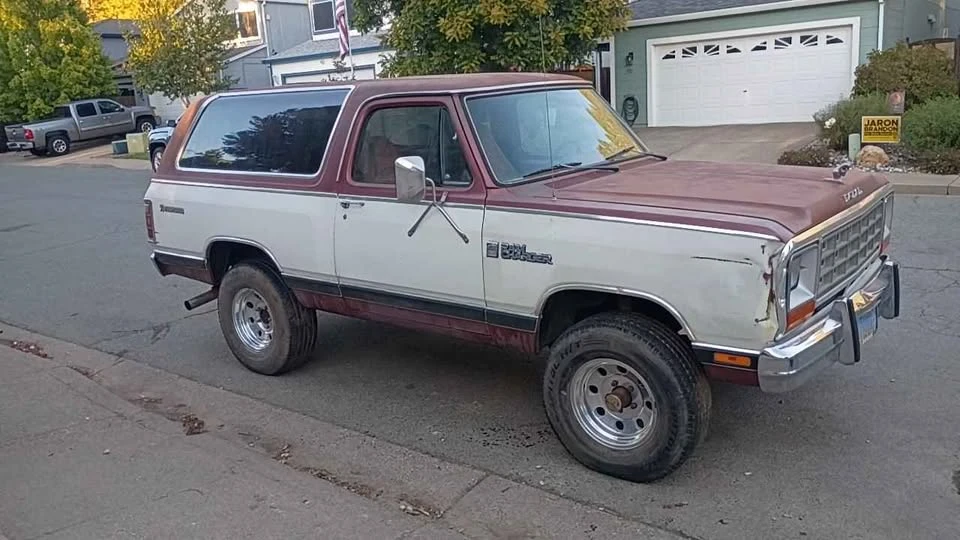 1985 Dodge Ramcharger - Image 2 of 4