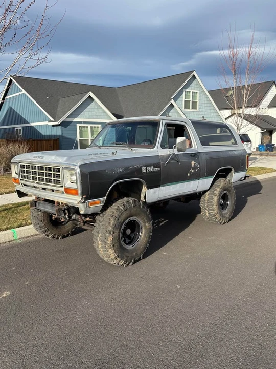 1985 Dodge Ramcharger - Image 2 of 8
