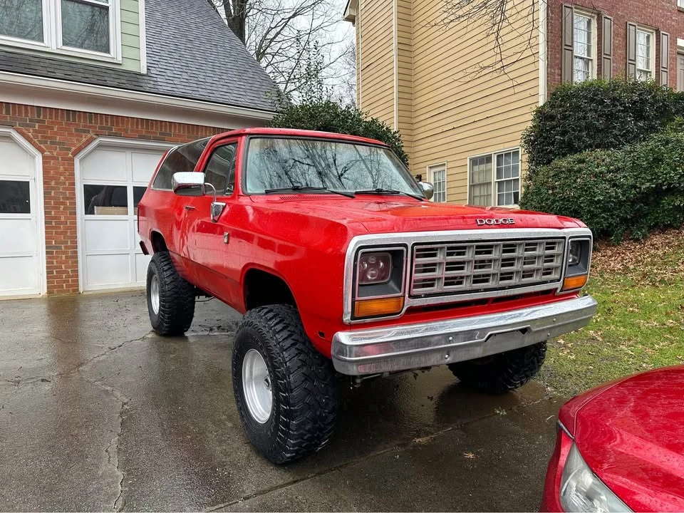 1985 Dodge Ramcharger - Image 4 of 9