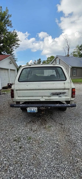 1985 Dodge Ramcharger - Image 4 of 8