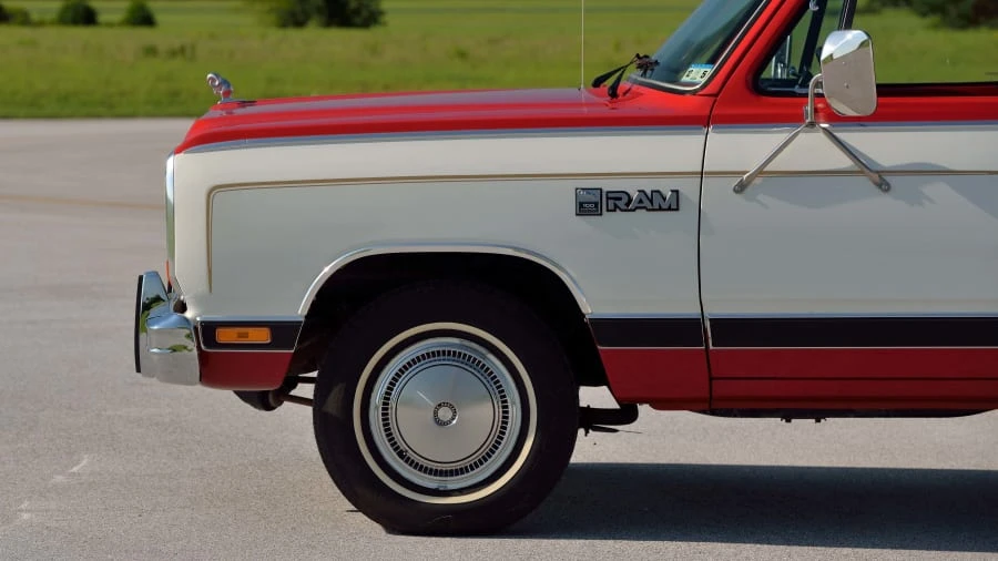 1985 Dodge Ram 1st Gen - Image 19 of 31