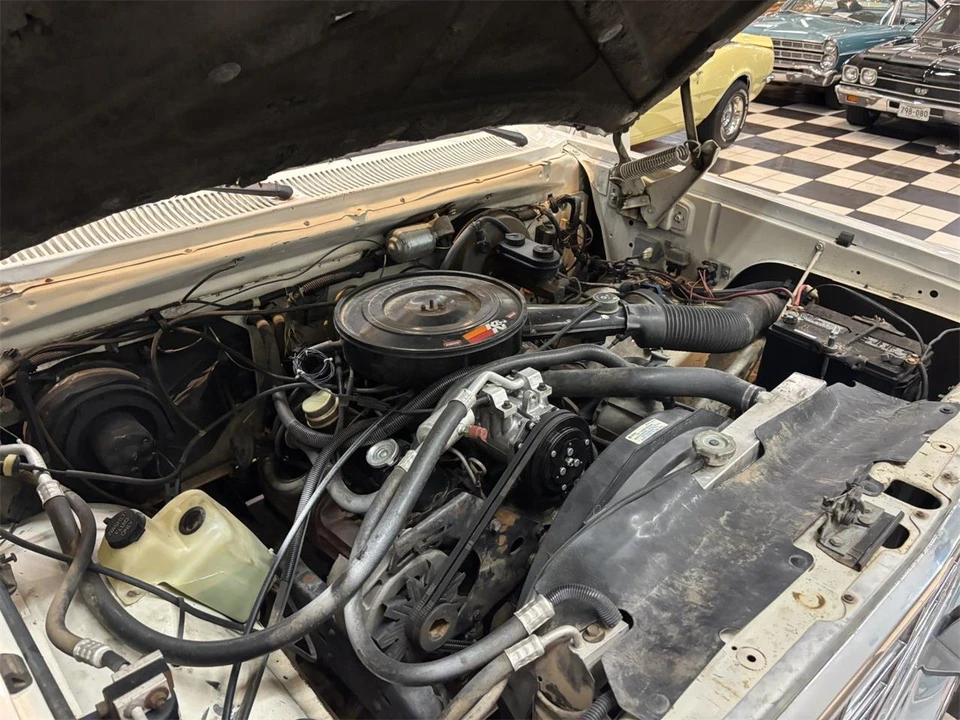 1985 Dodge Ramcharger - Image 20 of 31