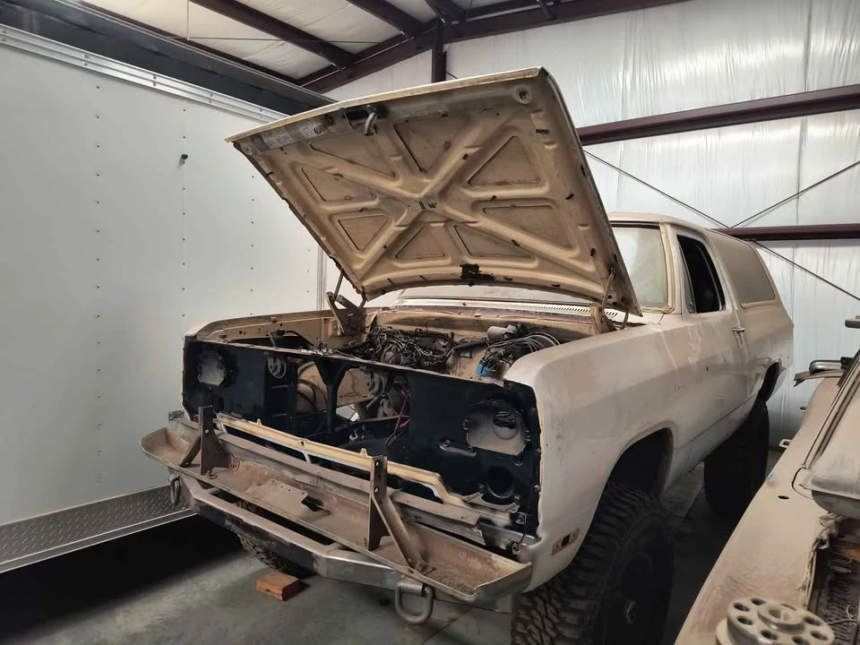 1985 Dodge Ramcharger - Image 9 of 10