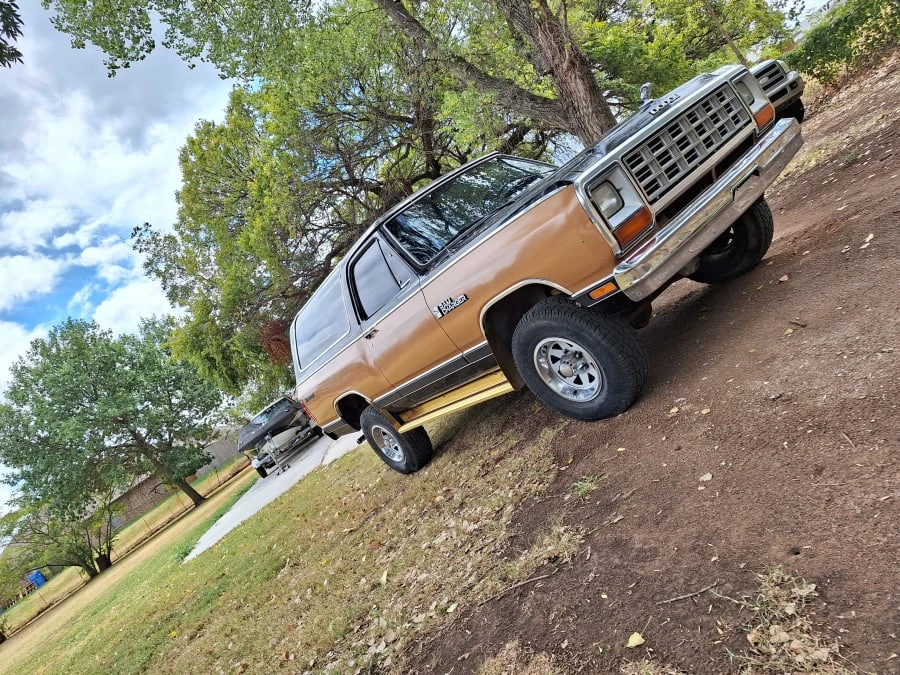 1985 Dodge Ramcharger - Image 7 of 9
