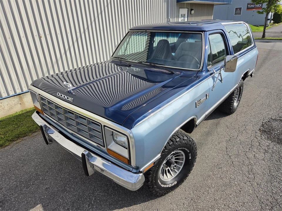 1985 Dodge Ramcharger - Image 13 of 31