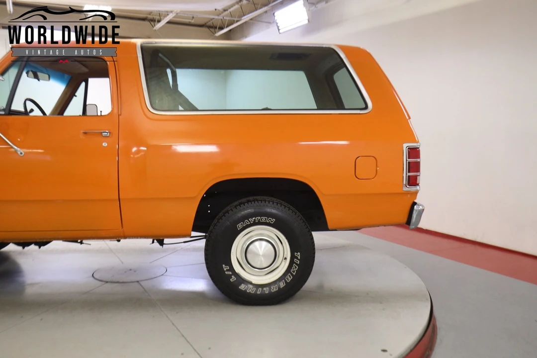 1985 Dodge Ramcharger - Image 10 of 12