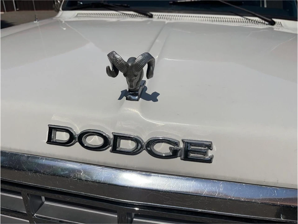 1985 Dodge Ramcharger - Image 21 of 31