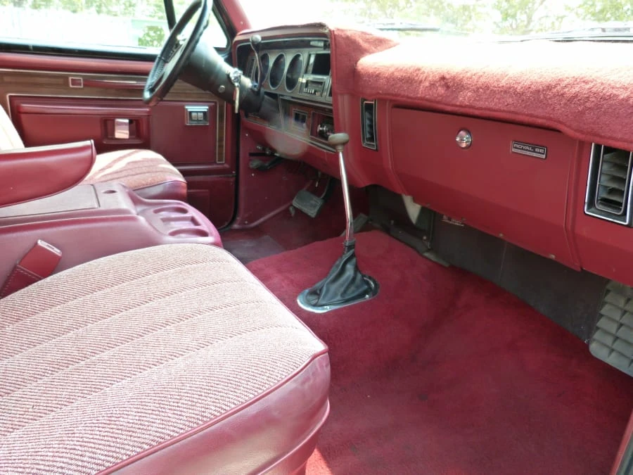 1985 Dodge Ramcharger - Image 6 of 12
