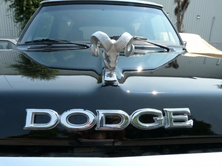 1985 Dodge Ramcharger - Image 9 of 12