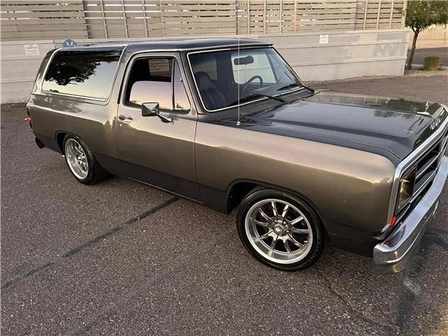 1985 Dodge Ramcharger - Image 6 of 12