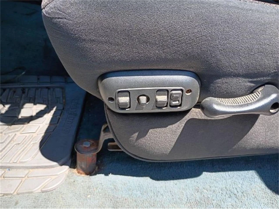 1985 Dodge Ramcharger - Image 2 of 15