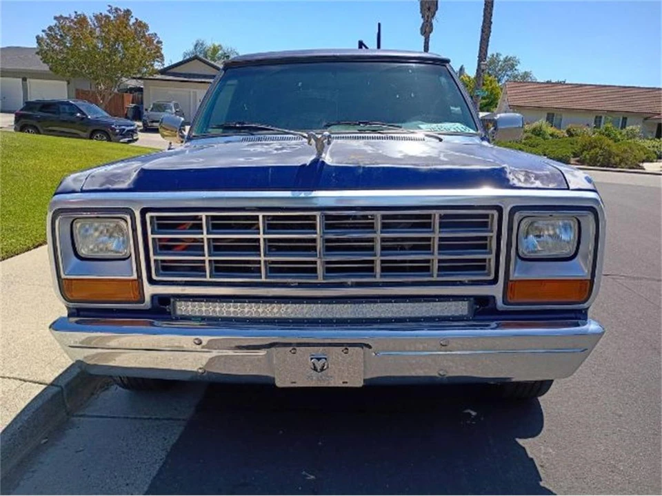 1985 Dodge Ramcharger - Image 14 of 15