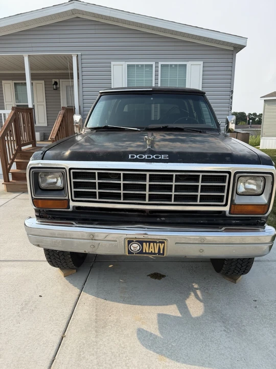 1985 Dodge Ramcharger - Image 2 of 11