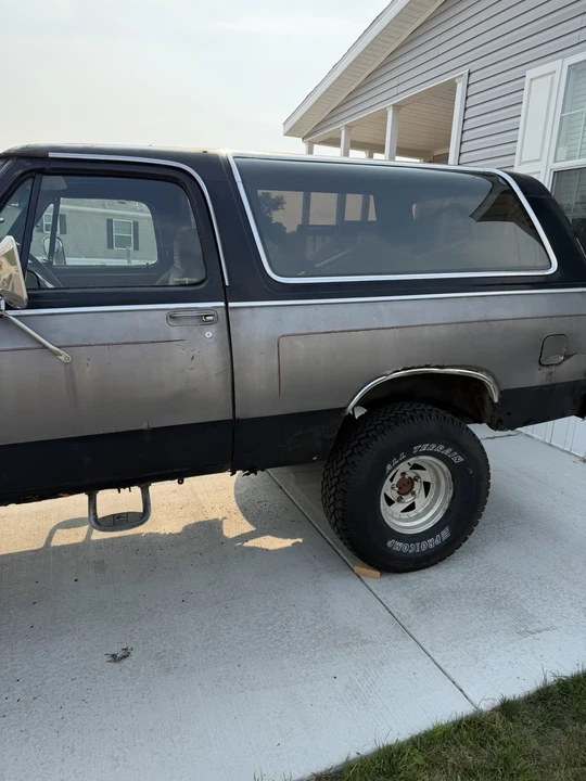 1985 Dodge Ramcharger - Image 4 of 11