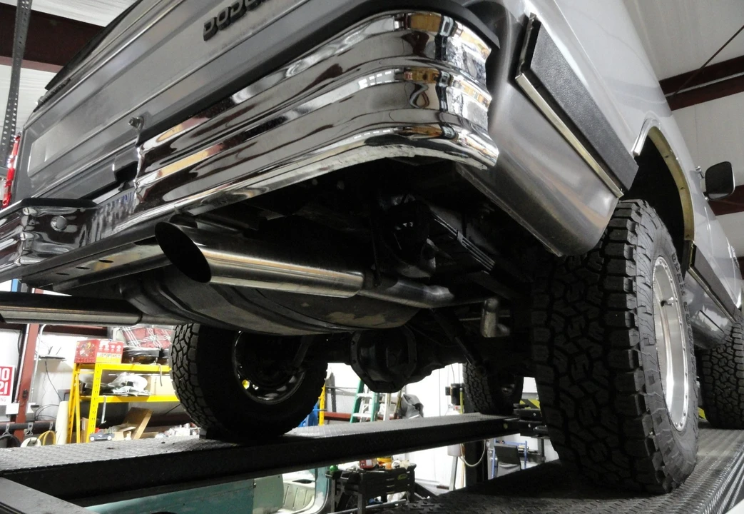 1985 Dodge Ramcharger - Image 15 of 31