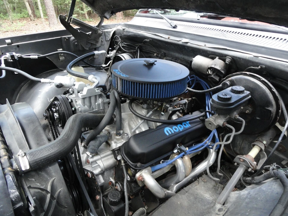 1985 Dodge Ramcharger - Image 8 of 31