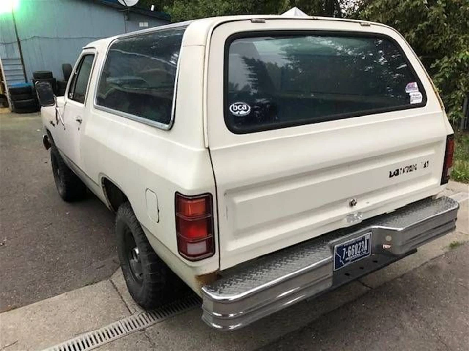 1985 Dodge Ramcharger - Image 12 of 16