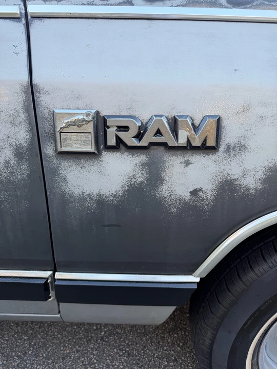 1985 Dodge Ramcharger - Image 6 of 21
