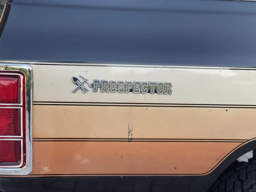 1985 Dodge Ramcharger - Image 19 of 31