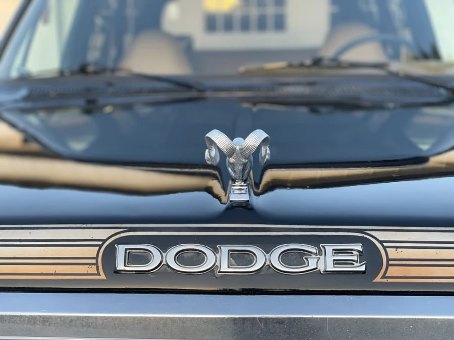 1985 Dodge Ramcharger - Image 23 of 31