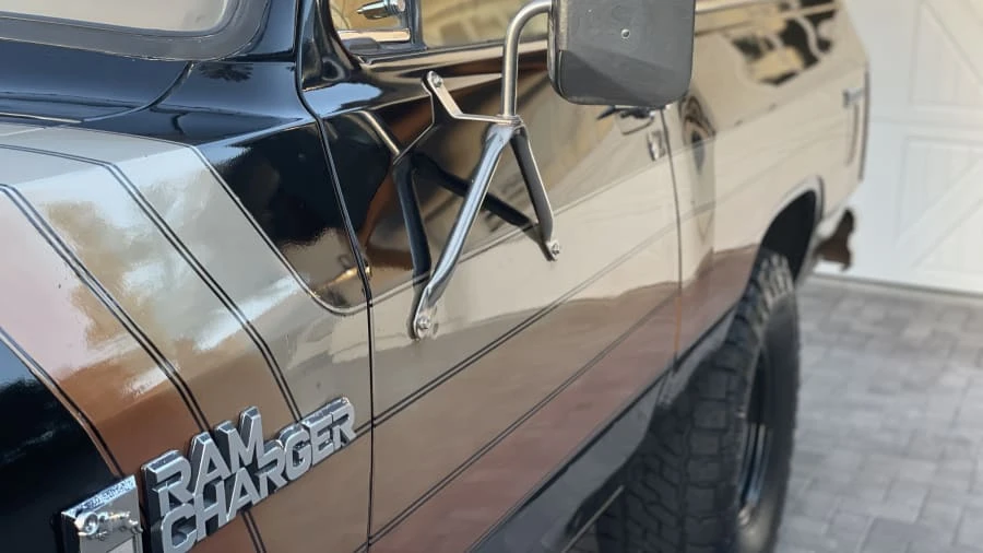 1985 Dodge Ramcharger - Image 24 of 31