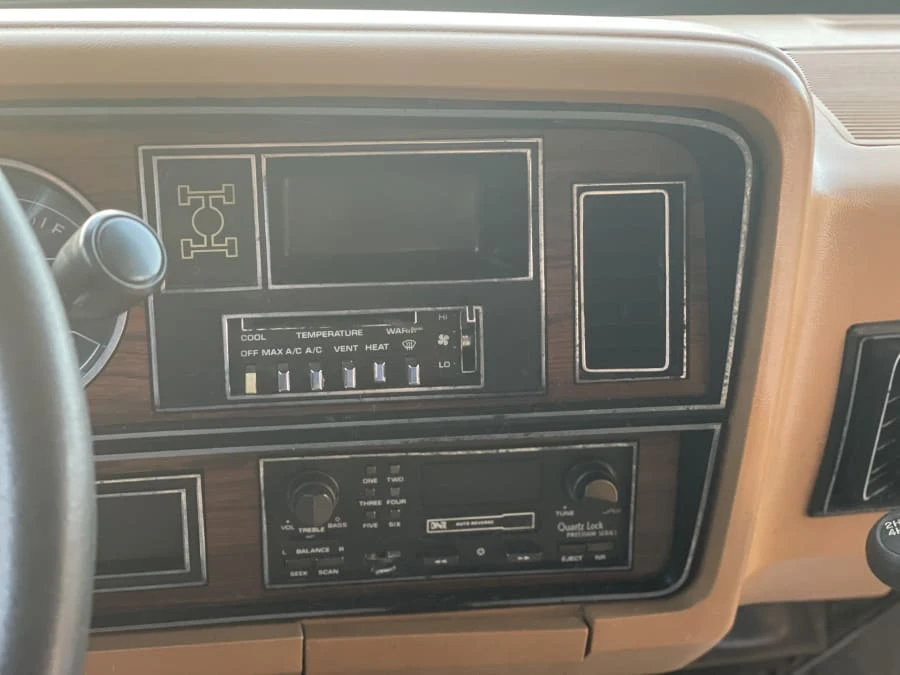 1985 Dodge Ramcharger - Image 27 of 31