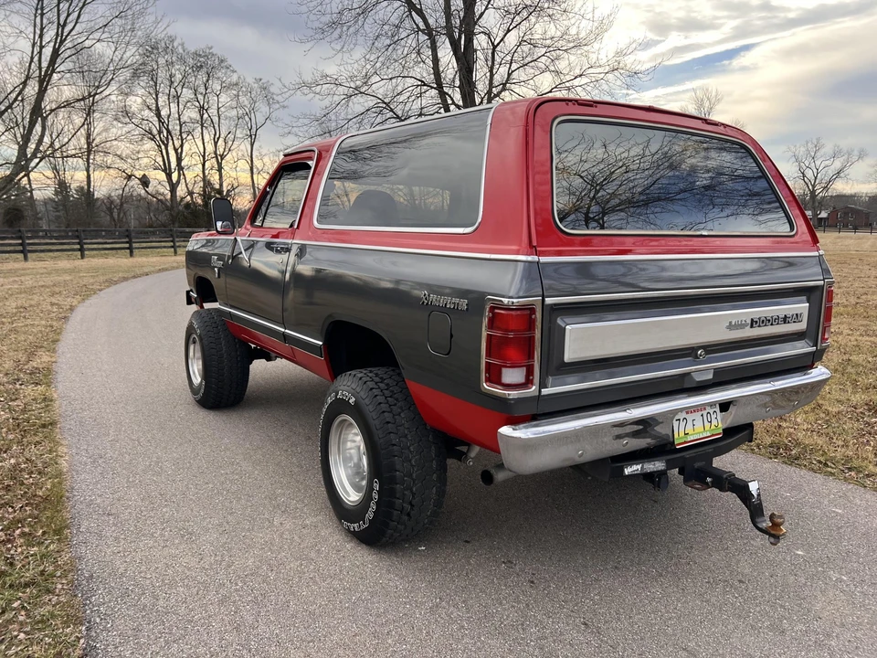 1985 Dodge Ramcharger - Image 7 of 31