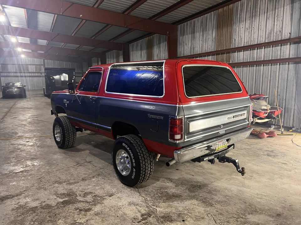 1985 Dodge Ramcharger - Image 8 of 31