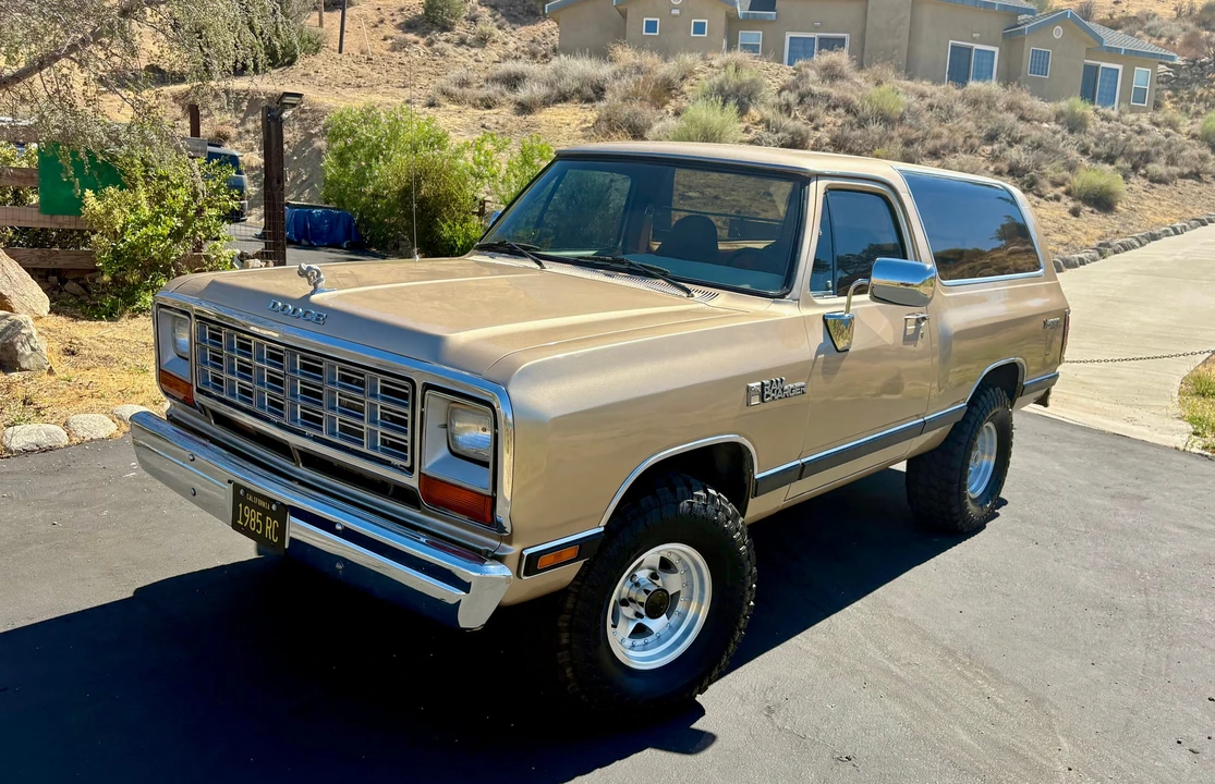 1985 Dodge Ramcharger - Image 2 of 31