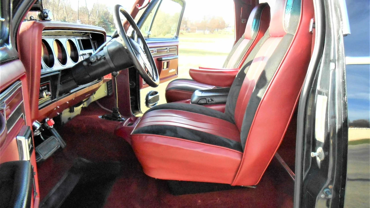 1985 Dodge Ramcharger - Image 5 of 24