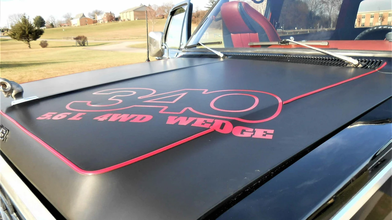 1985 Dodge Ramcharger - Image 18 of 24