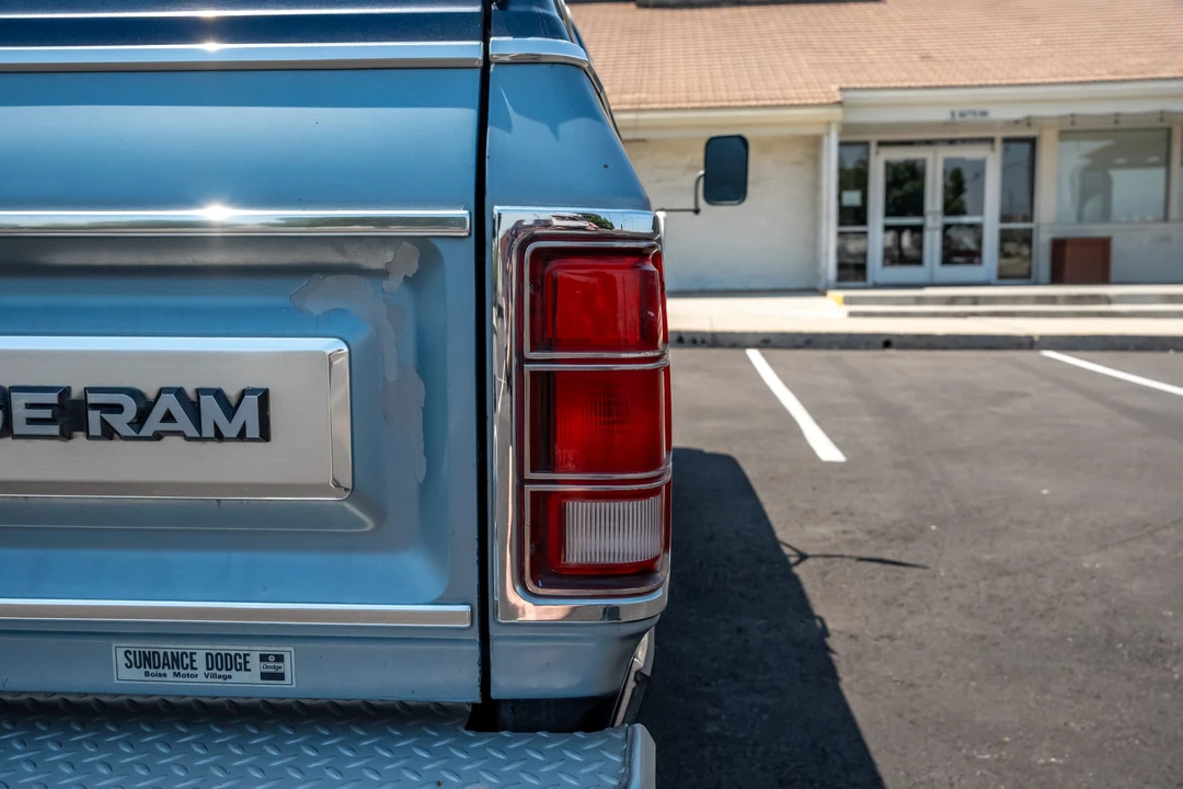 1985 Dodge Ramcharger - Image 28 of 31