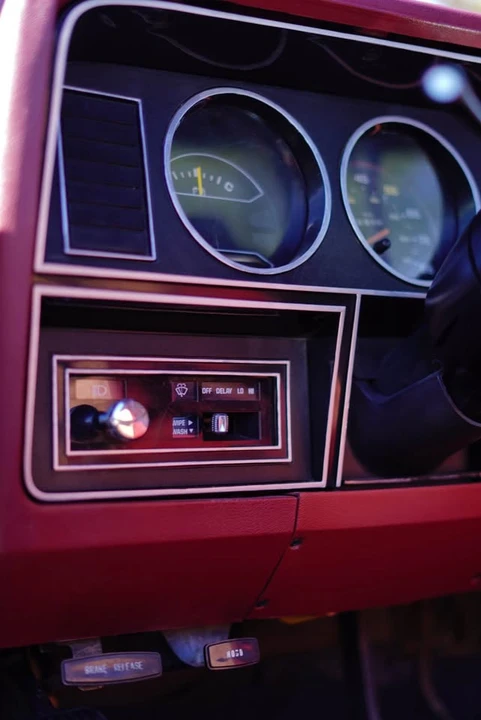 1985 Dodge Ram 1st Gen - Image 12 of 13