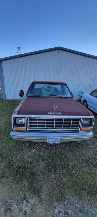 1985 Dodge Ram 1st Gen - Image 2 of 7