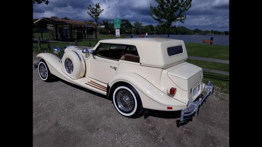1985 Excalibur - Image 3 of 7