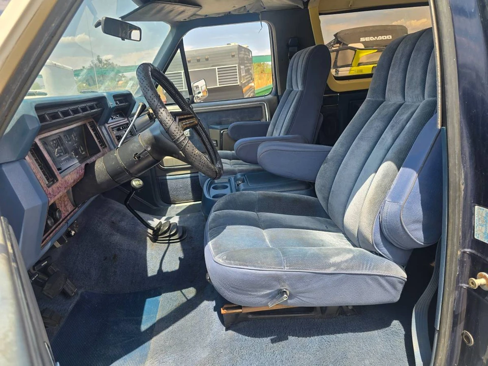 1985 Ford Bronco 3rd Gen - Image 5 of 9